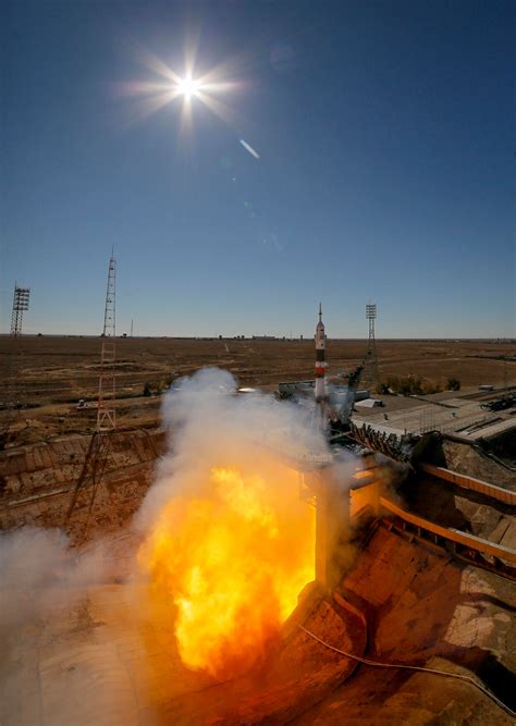 Soyuz Rocket Bound For Iss Fails On The Day Worlds Most Famous Space