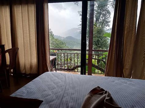 Tulsi Village Retreat Treehouse And Cabin Stays Best Rates On Munnar Hotel Deals Reviews And Photos