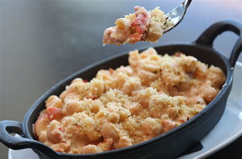 Lobster Mac And Cheese Bites Recipe