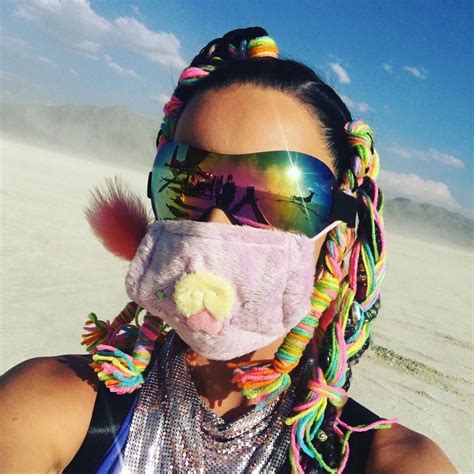 Shop These Supermodel Takes On Burning Man Style Karlie Kloss Cara