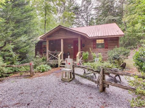 Dog Friendly Cabin In The Woods W Private Vrbo Getaway Cabins