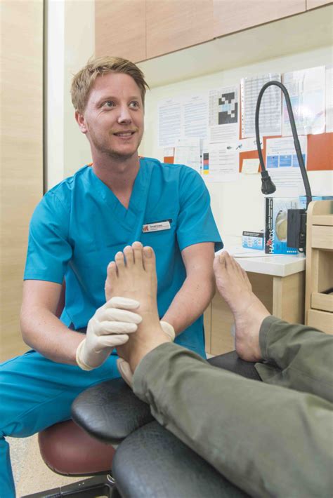 Becoming A Podiatrist What Education Do You Need Mpd Health News