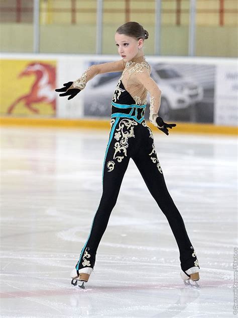 Maria Sotskova Одежда для скейтинга Модные стили Танцевальные платья