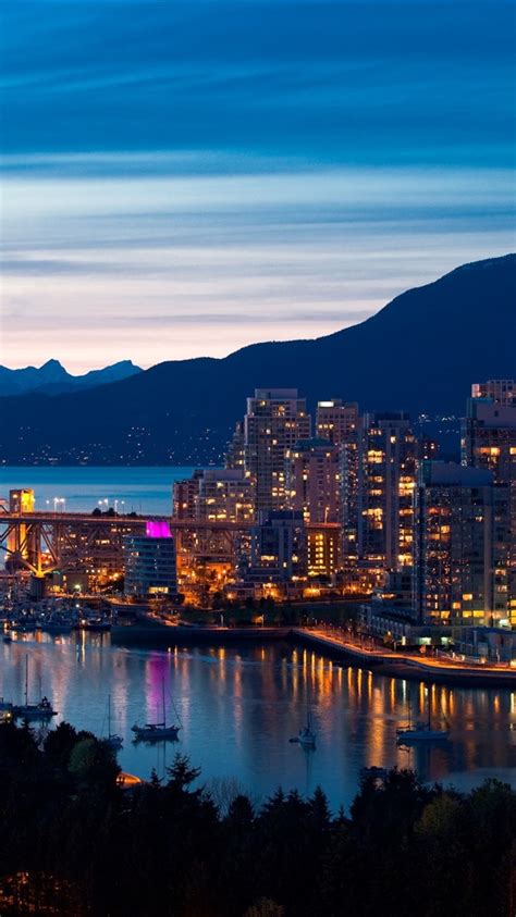 Vancouver Kanada Abend Stadt Lichter Brücke Gebirge Gebuden