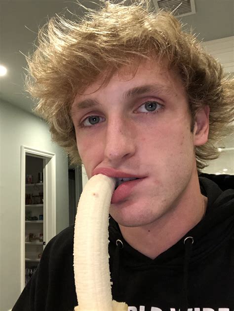 Logan Paul Gay For A Month As Part Of Youtubers Nye Resolution