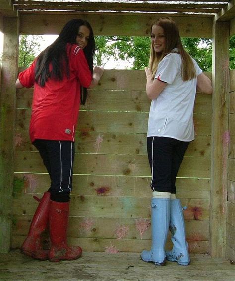 Glamour In Wellies 62 Hunter Boots Outfit Wellies Rain Boots