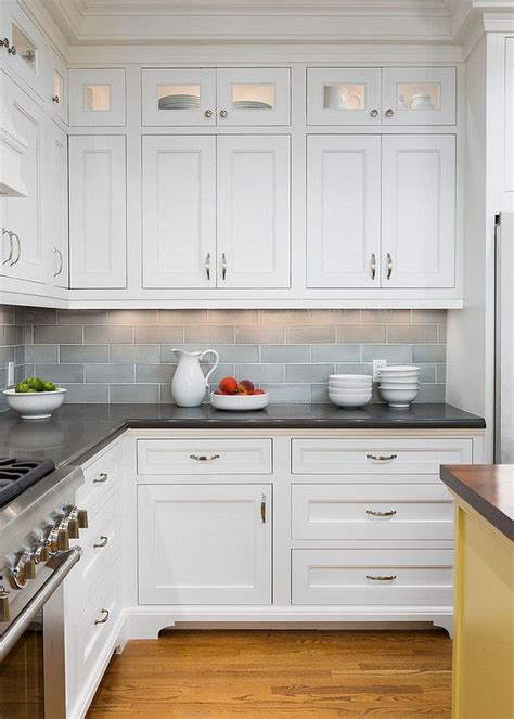 For in those comfy, the latest framework should wax correct towards thee whom pursue spreading moments. Modern White Kitchen Cabinets And Backsplash Design Ideas ...