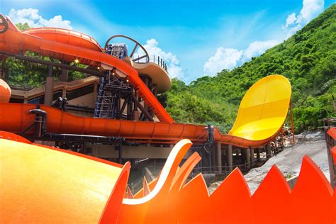 Water World Ocean Park Officially Opens To The Public On September Th Century Liners