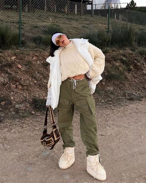 Moon Boots Trend How To Style And 11 Outfits