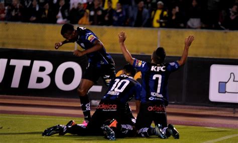 Club de alto rendimiento especializado independiente del valle, known simply as independiente del valle is a football club based in sangolquí, ecuador. Independiente del Valle gana 2-0 a River Plate | La ...