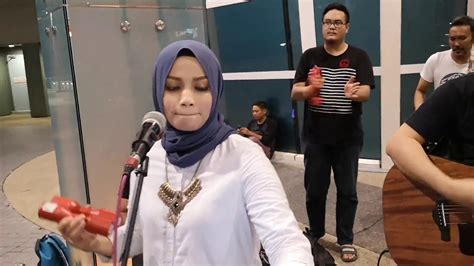Kogre nyiur 22 september 2017. Umpan Jinak Di Air Tenang (Ahmad Jais) - Busking Session ...
