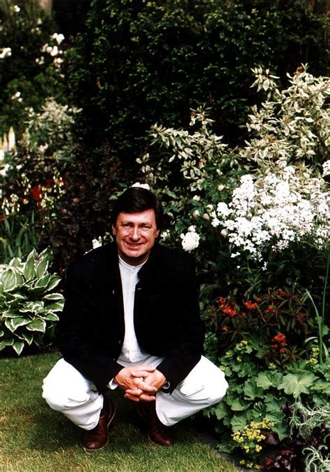 itv love your garden alan titchmarsh s age net worth and the costly secret he keeps from his