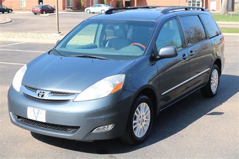 2009 Toyota Sienna Limited Awd Victory Motors Of Colorado