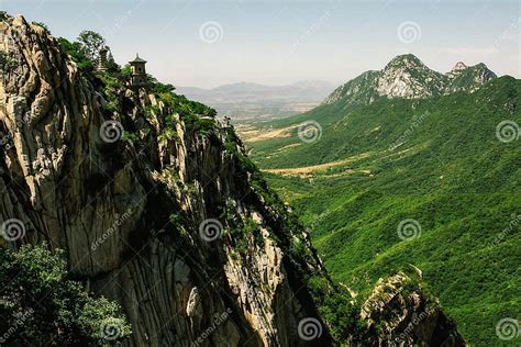 Trail And Cliffs In Songshan Mountain Dengfeng China Songshan Is The