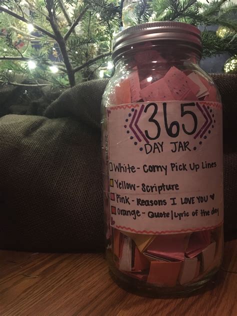 Day Jar For My Boyfriend For Christmas Christmas Presents For