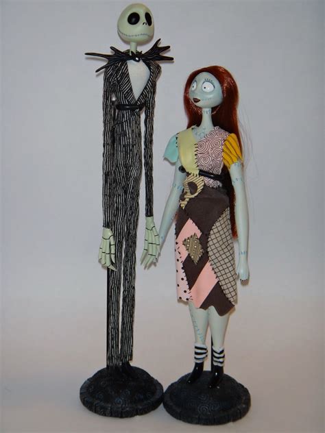 Jack And Sally Le 18 Dolls Deboxed Full Front View Flickr