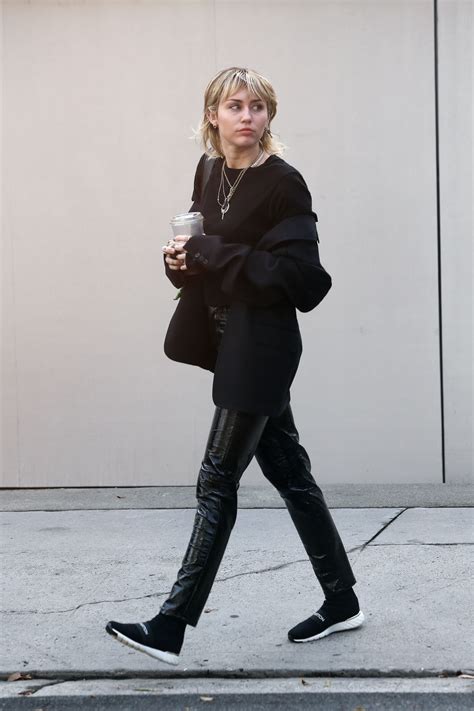 Miley Cyrus Street Style Los Angeles 01172020 • Celebmafia