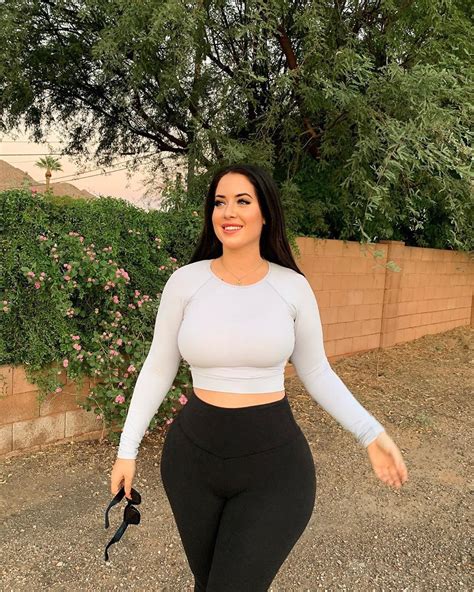 White Colour Outfit With Sportswear Leggings Crop Top Thick