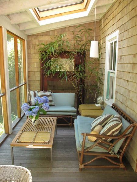 20 Small Enclosed Back Porch Ideas