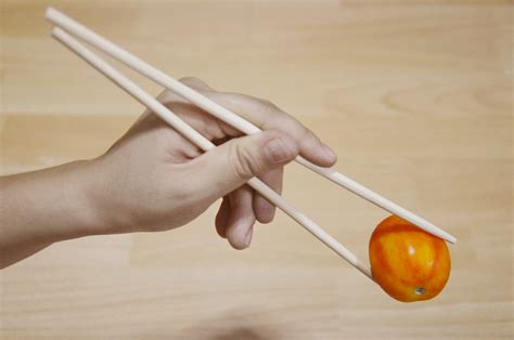 How To Eat With Chopsticks 7 Steps With Pictures Wikihow