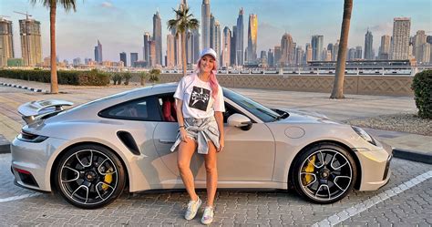 Supercar Blondie Has An Issue With The Great Porsche 911 Turbo S