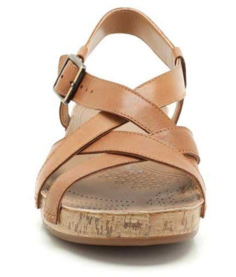 Clarks Sophisticated Tan Leather Flat Sandals Price In India Buy