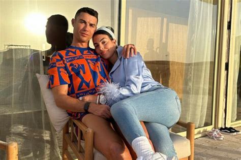 Cristiano Ronaldo S Girlfriend Details The Strangest Place They Ve Had Sex Irish Mirror Online