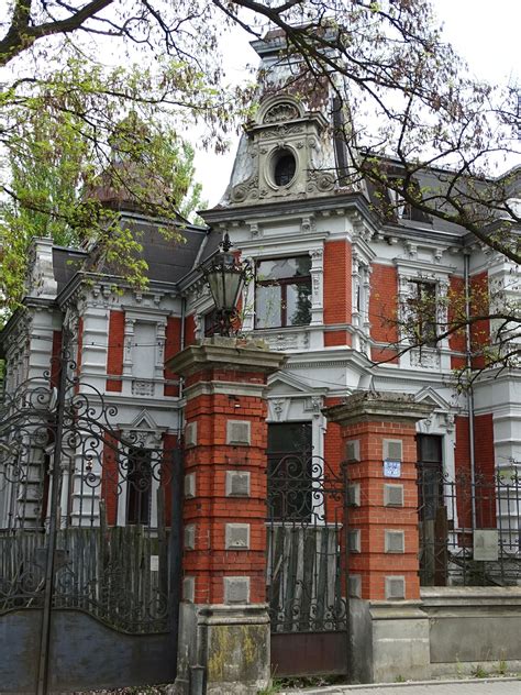 Najlepsze restauracje w tomaszowie mazowieckim, polska. Tomaszów Mazowiecki - Polskie Zabytki - Katalog zamków ...