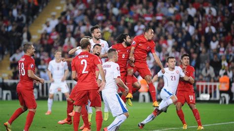 Çek Cumhuriyeti Türkiye maçının muhtemel 11 leri ve maç saati Goal