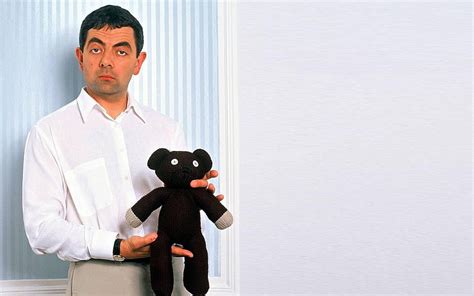 Mr Bean With His Teddy Bear Mr Bean HD Wallpaper Pxfuel