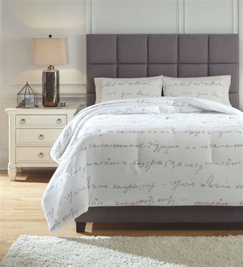 Adrianna Whitegray Queen Comforter Set Ez Furniture Sales And Leasing