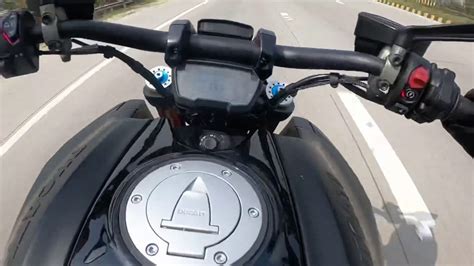 Longer us videos to come when i get over jet lag! Ducati 1260s top speed 262km/h - YouTube