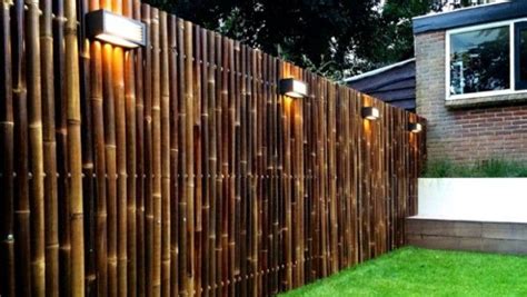 Bambu dan kayu adalah contoh bahan organik. 10 Contoh Inspirasi Terbaru dari Pagar Rumah Dari Bambu di ...