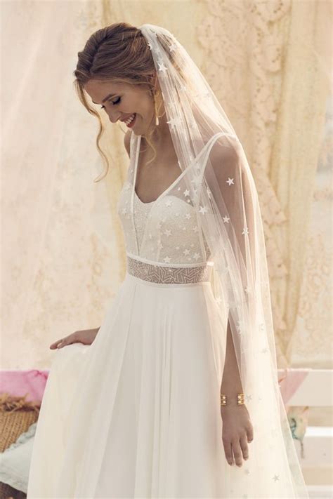 Anni '70 taglia 42 it misure lineari abito:altezza: Rembo Styling: Abiti da Sposa semplici e alternativi ...