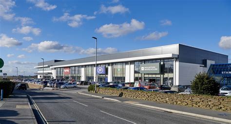 Kingsley Village Retail Park, Penhale - The Harris Partnership
