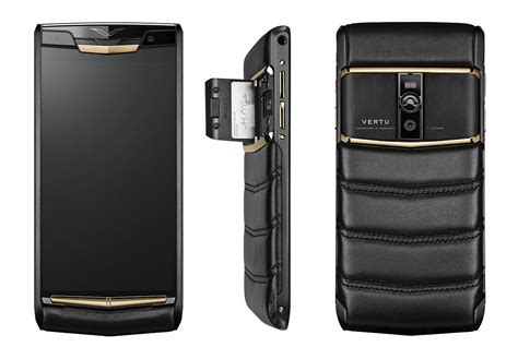 Vertu Launches New Signature Touch Luxury Phone