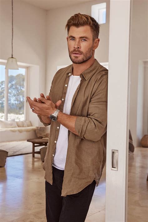 Последние твиты от chris hemsworth (@chrishemsworth). Week in Review: Matthew Noszka, Chris Hemsworth, Shawn ...