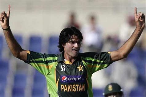 Pakistan Ban Fast Bowler Mohammad Irfan For One Year For Role In Psl Corruption