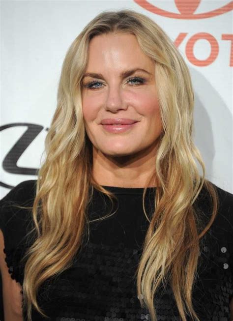 Daryl Hannah In 2021 Daryl Hannah Celebrity Facts Actresses