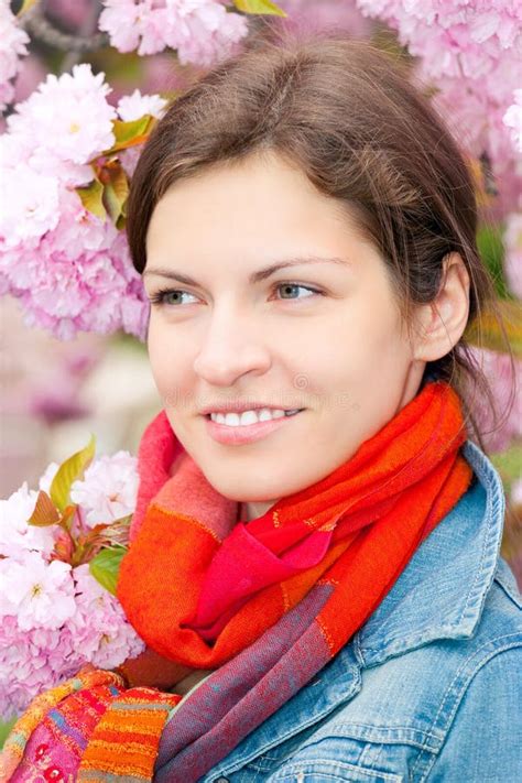 Portrait Of Young Beautiful Woman Stock Image Image Of Outdoor Close