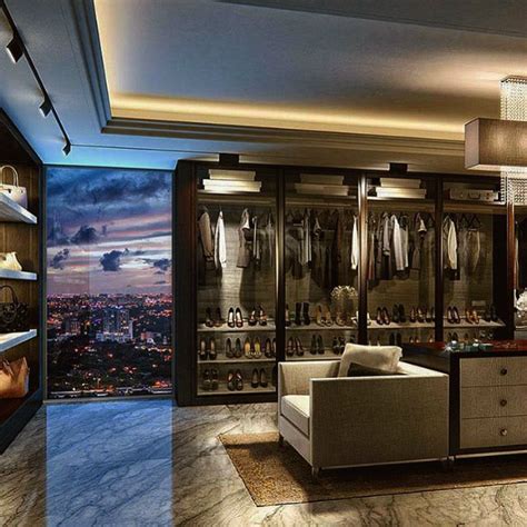 Here are some of the best tips for a walk in closet design in 2019 a u shaped closet takes up three walls, increasing the maximum amount of storage space. Best Walk in Closet Ideas to Copy - Love Happens Blog