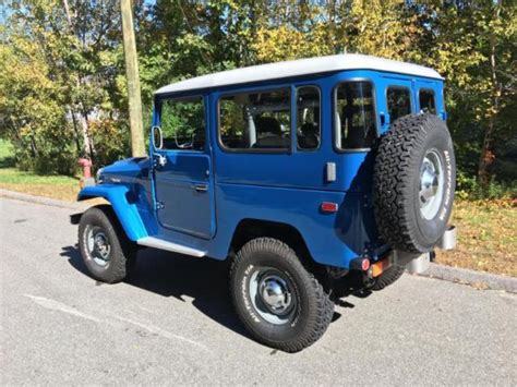 It's curvy and chromey, and not for everyone, but we can appreciate its high stance and short overhangs. Rare 1982 Toyota Landcruiser BJ42 Diesel FJ40 - Classic Toyota Land Cruiser 1982 for sale