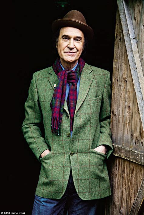 Ray Davies Reveals How He Got Ripped Off With The Kinks Daily Mail Online