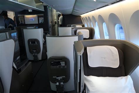Review British Airways Boeing 787 Business Class Seychelles To London