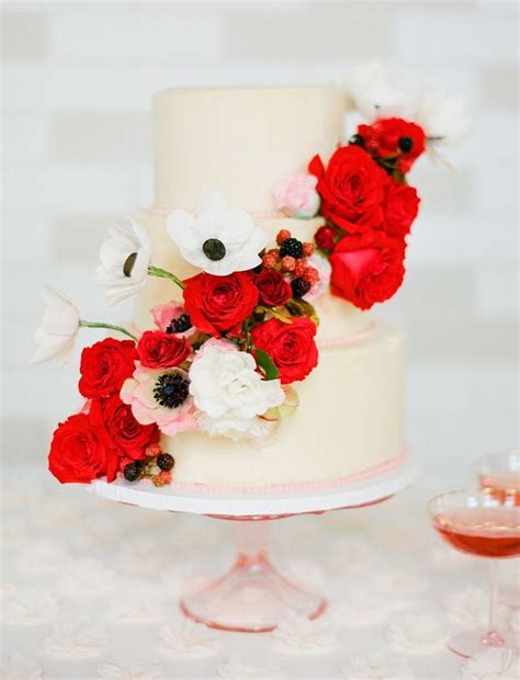 the 25 prettiest wedding cakes we ve ever seen simple wedding cake wedding cake