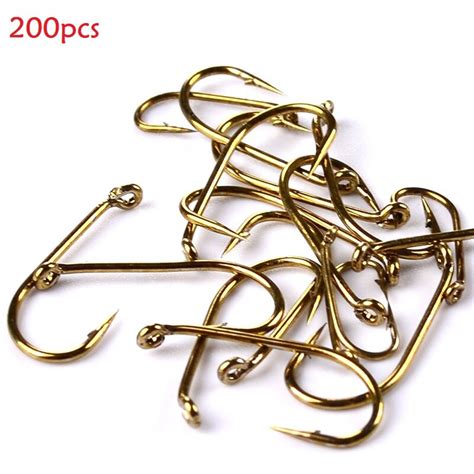 200pcs Fly Fishing Hooks High Carbon Steel Trout Salmon Dry Flying