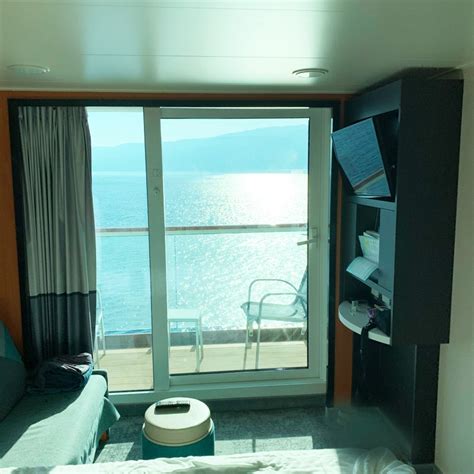 Check spelling or type a new query. Norwegian Pearl Balcony Category