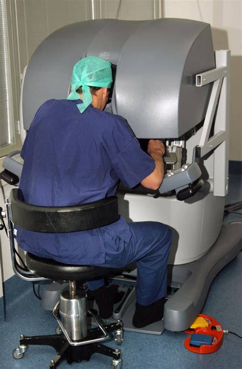 Nobody has seen the future. Benefits of robotic surgery 'debatable' | PerthNow