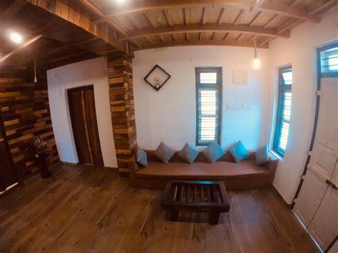 Vintage Vibes | Entire 2 BHK Villa 𝗕𝗢𝗢𝗞 Wayanad Villa 𝘄𝗶𝘁𝗵 ₹𝟬 𝗣𝗔𝗬𝗠𝗘𝗡𝗧