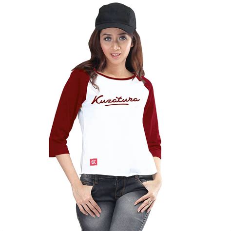 Itulah ketiga jenis model baju distro yang bisa anda ketahui saat ini. | LIVISTORE.COM | Women T-Shirt Kaos Distro Wanita - KLX ...